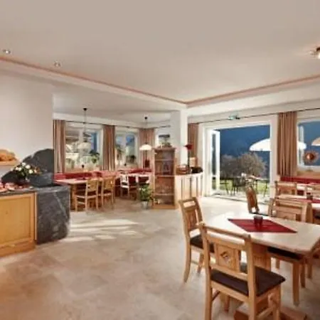 Hotel apartamentowy Alpenhof Mittersill