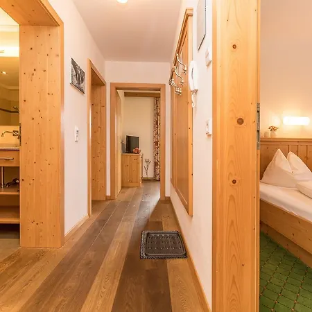 Aparthotel Alpenhof